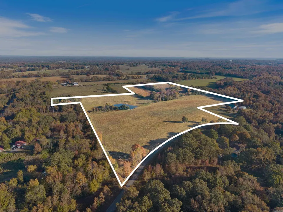 Orchard Rd, Greenbrier, AR 72058